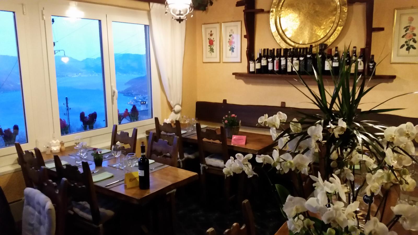 Sie dürfen das Restaurant Borei in Brissago nicht verpassen! Bild des Restaurant von innen